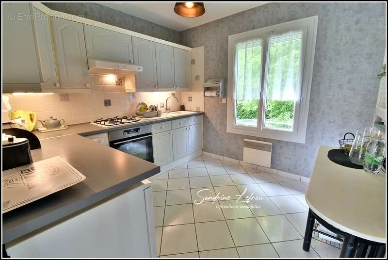 Maison sur sous-sol total - 6 pièces - 4 chambres - 100m2 habitables sur 1225m2 terrain  - DPE D - photo 6