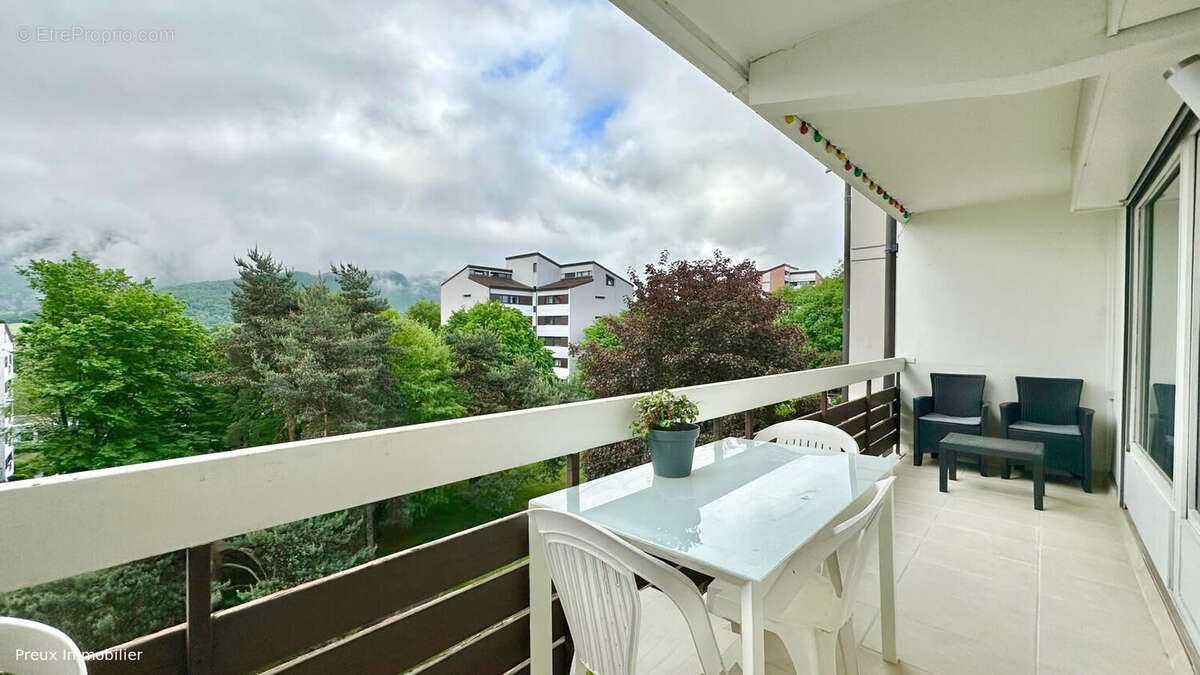 Appartement à SEYNOD