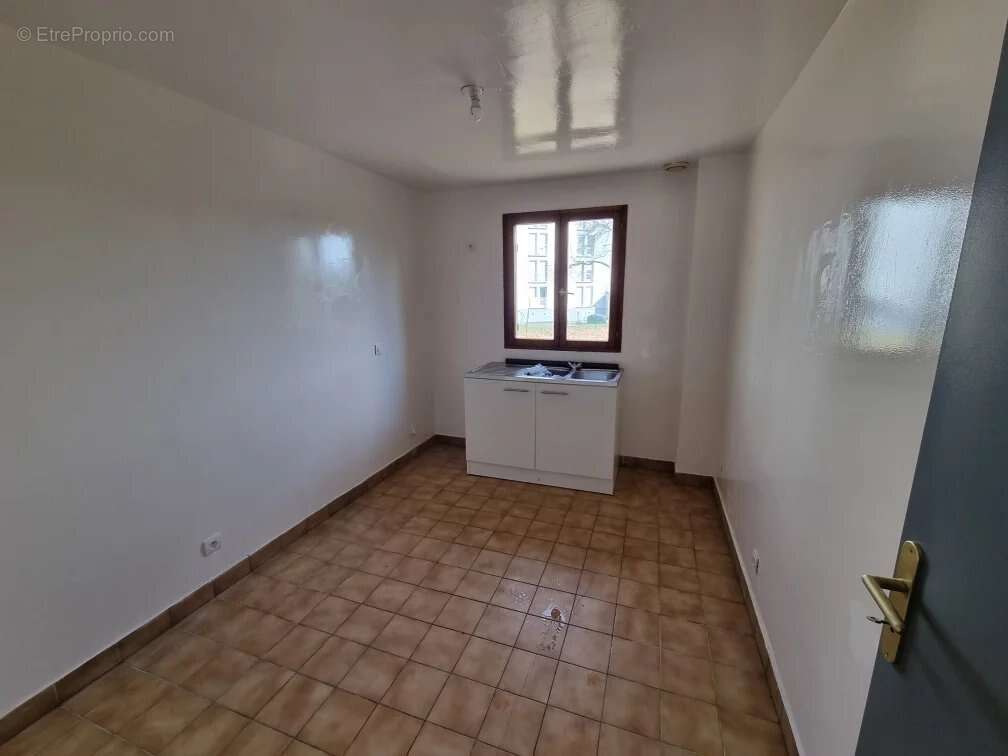 Maison à COULOMMIERS