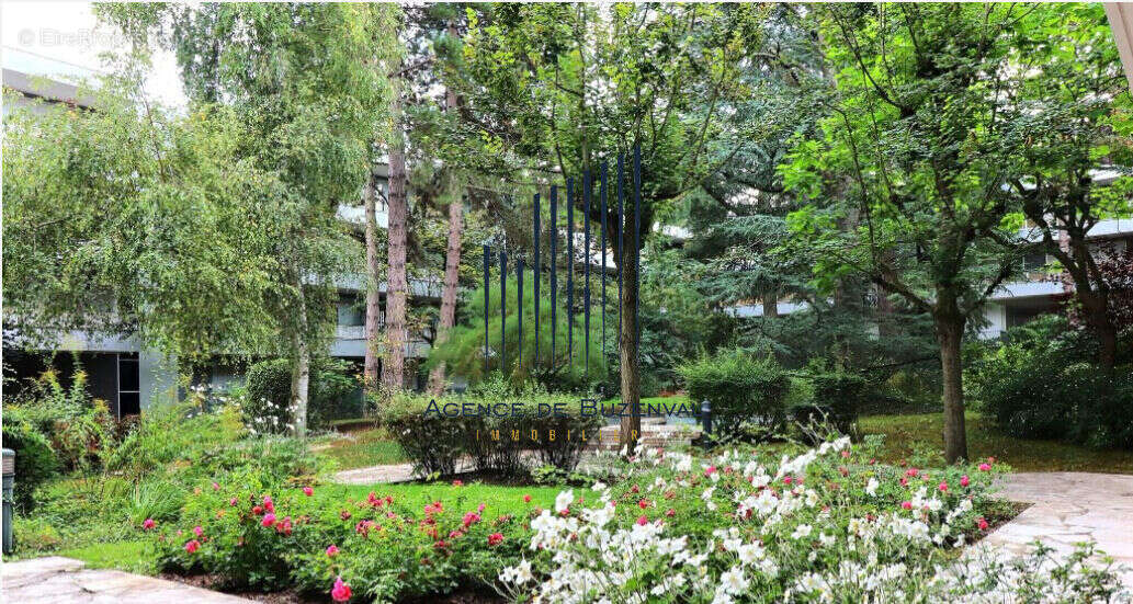 Appartement à RUEIL-MALMAISON