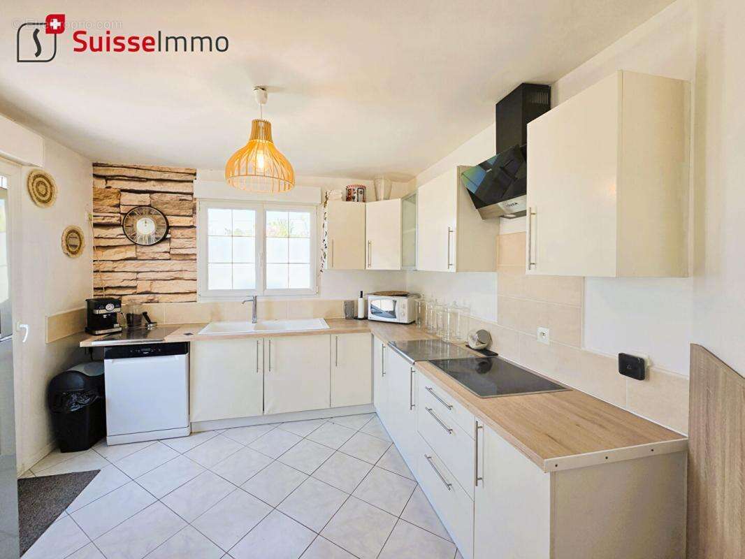 Maison Passavant La Rochere 5 pièce(s) 150 m2 - photo 9