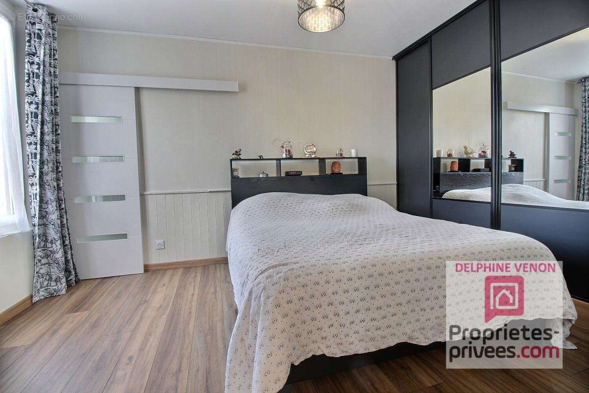 Exclusivité - Maison de ville avec vie en plain pied à 2 pas des commerces à Châteauneuf Sur Loire - photo 6