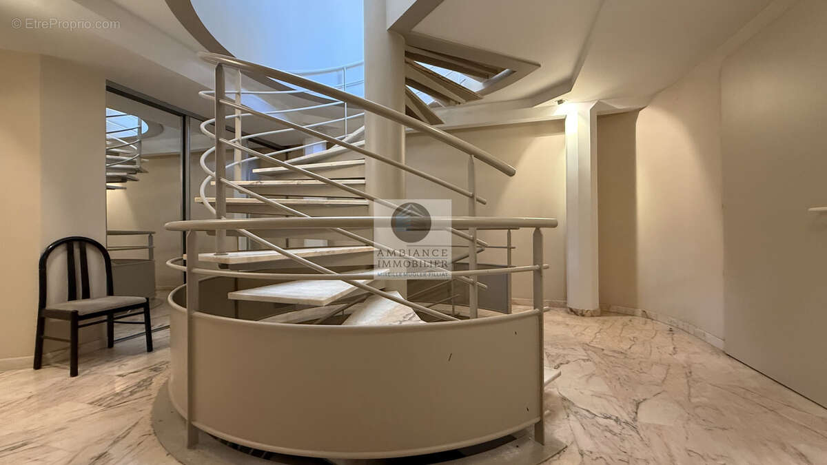 Maison à TOURNON-SUR-RHONE