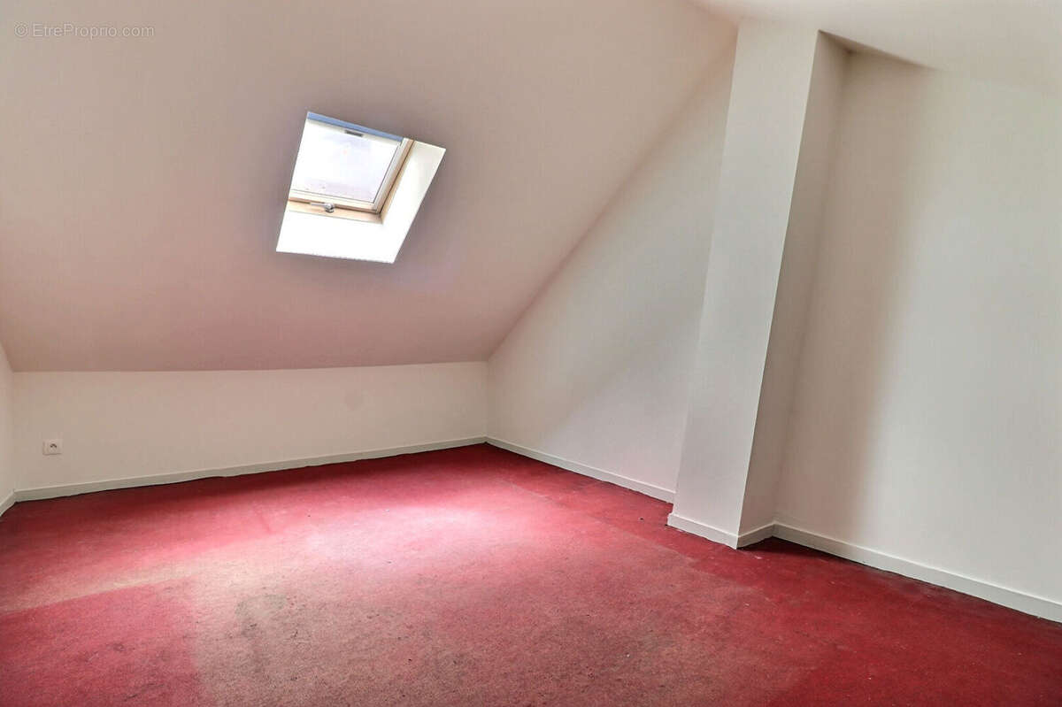 Maison à SAINT-GRATIEN