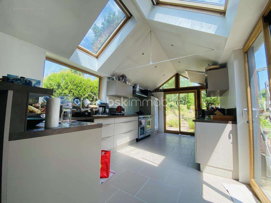 Maison ancienne de 210 m² Langrolay-sur-Rance - photo 6