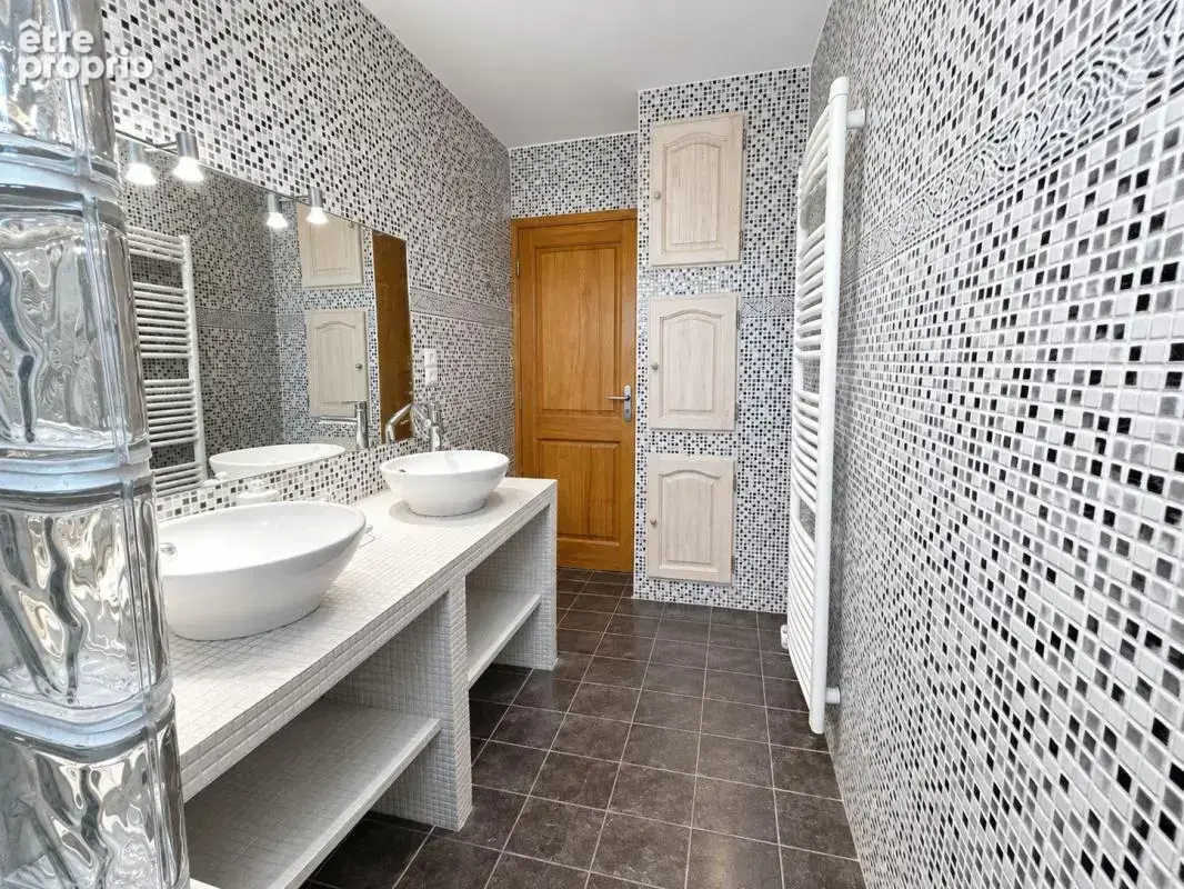 FONTENILLES – Maison avec piscine - photo 4