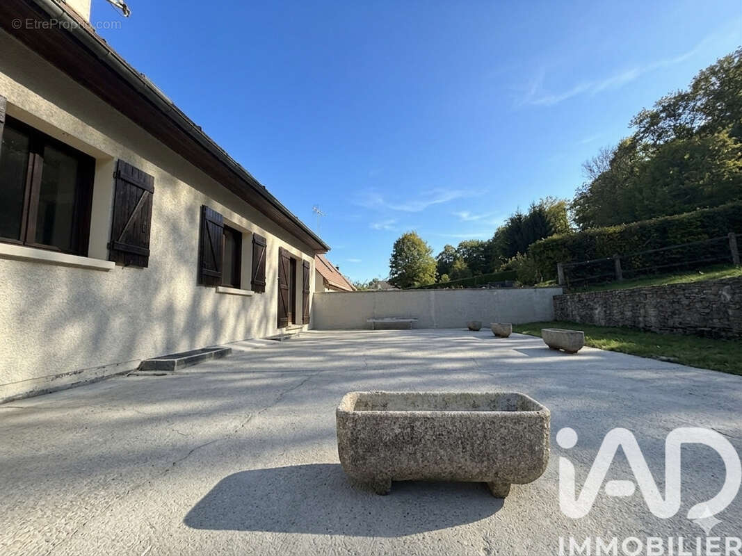 Photo 4 - Maison à CUISE-LA-MOTTE