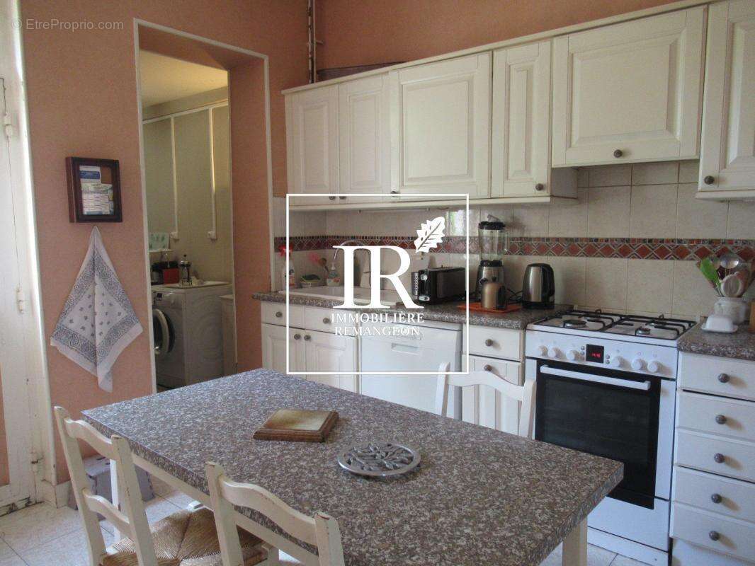 Maison de village a saint viatre - photo 8