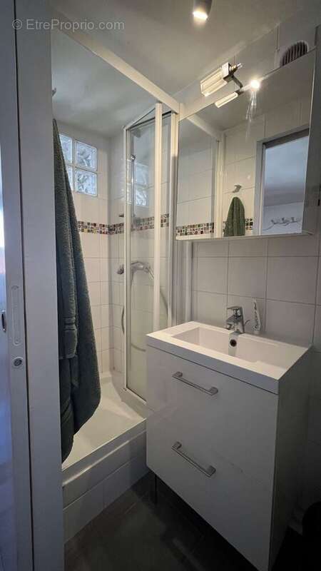 Studio équipé avec vue dégagée - photo 6