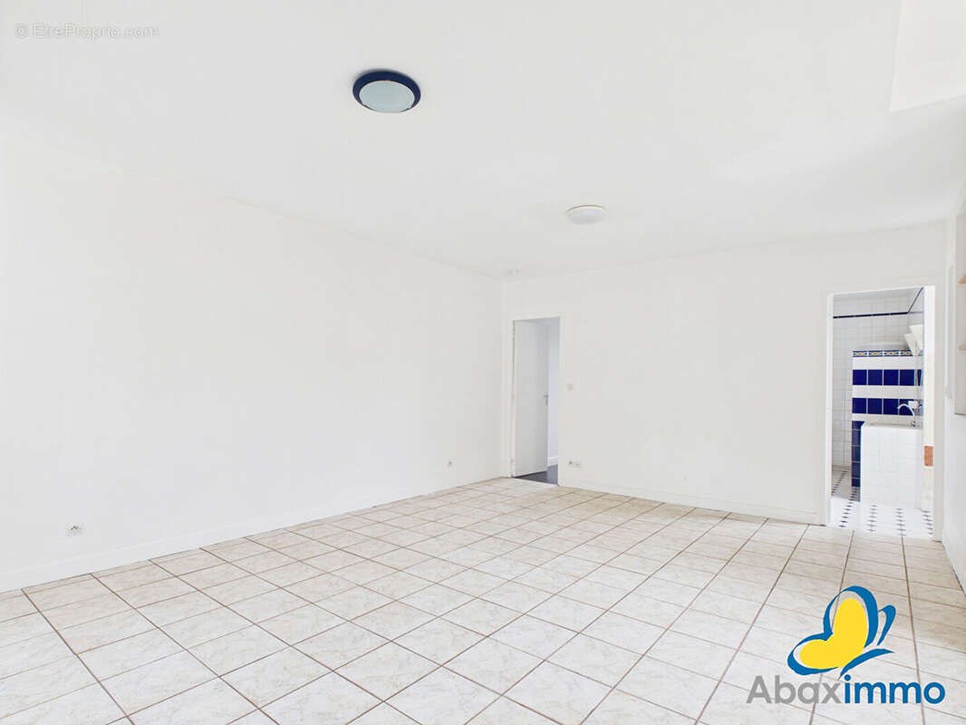 Appartement à FALAISE