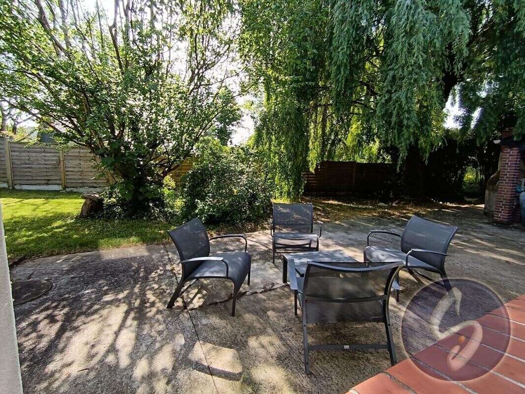 Maison à SAINTE-LUCE-SUR-LOIRE