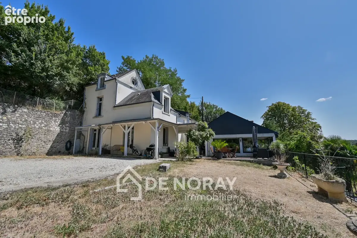 A vendre Amboise, maison rare 6 chambres - photo 2