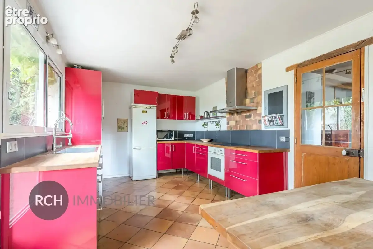 Exclusivité - A quelques minutes de Montfort-l'Amaury - Belle maison ancienne aux beaux volumes - photo 9