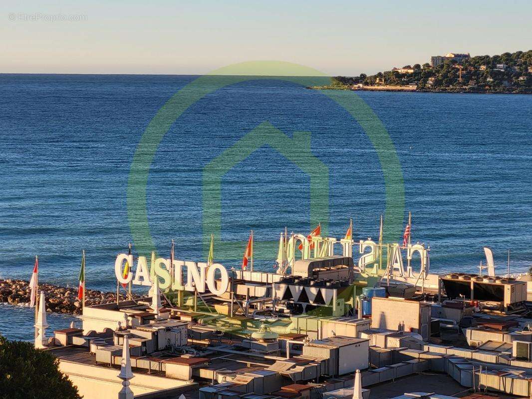 Appartement à MENTON
