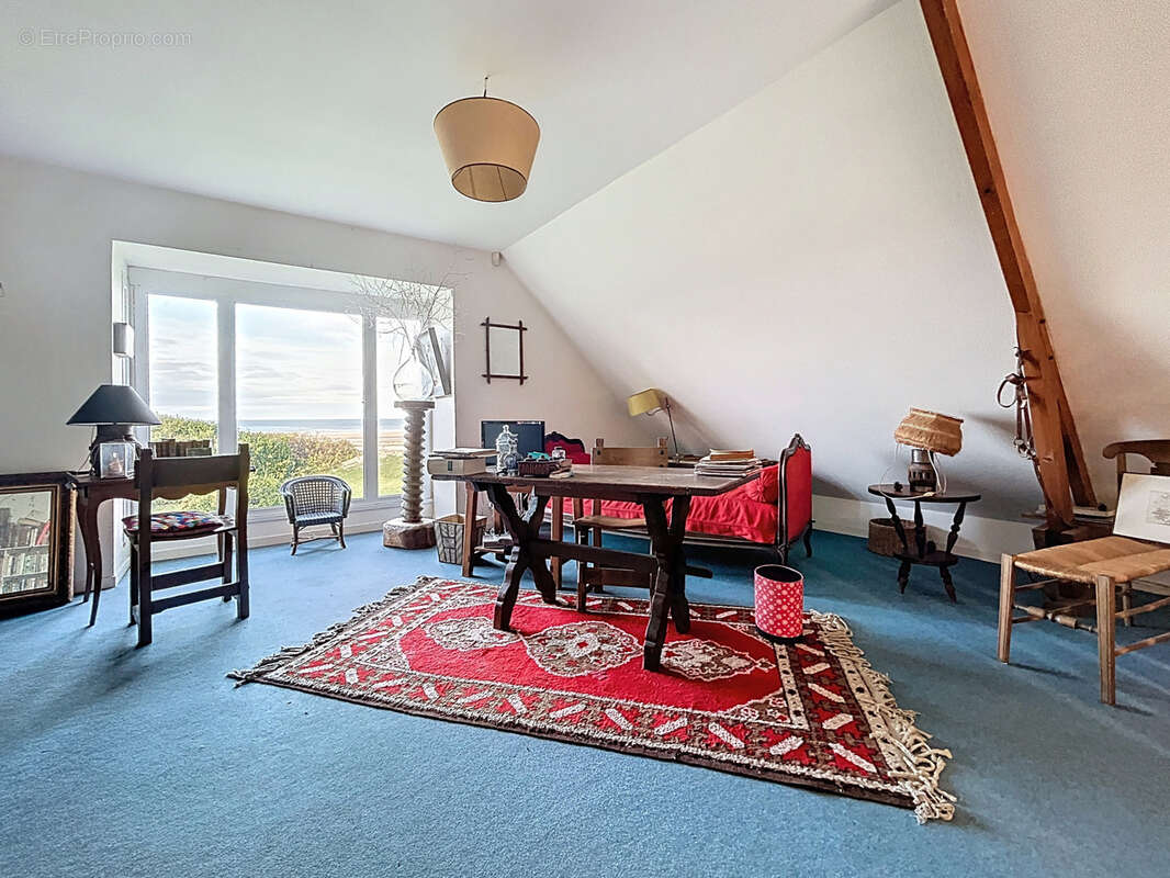 Maison à VIERVILLE-SUR-MER