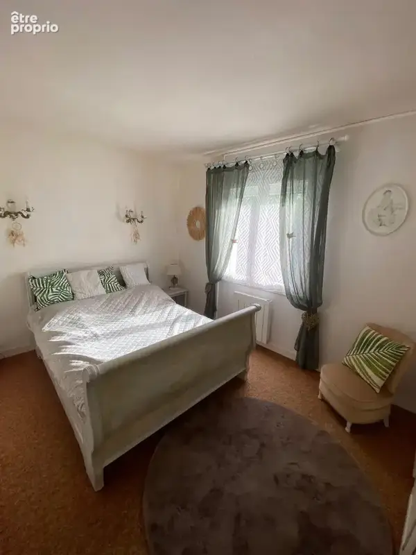 Maison 6 pièces de 120 m² avec piscine et jacuzzi à vendre à Saint-Yvi  346 500 - photo 3