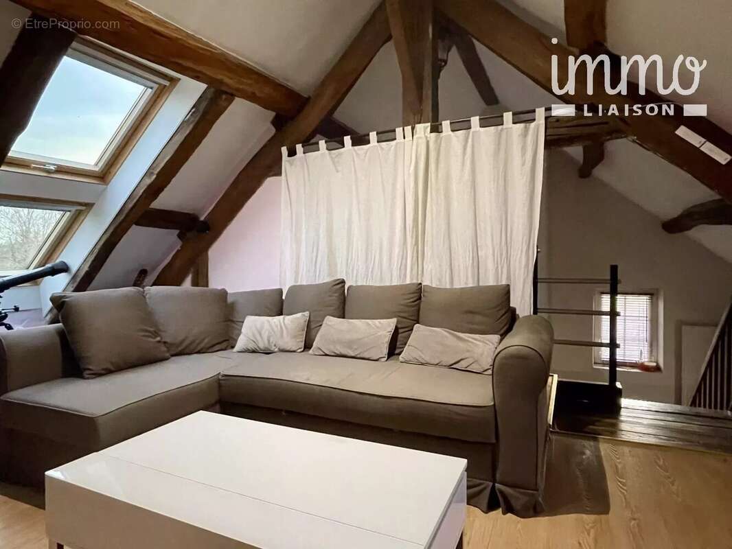 Maison à FLEURY-EN-BIERE