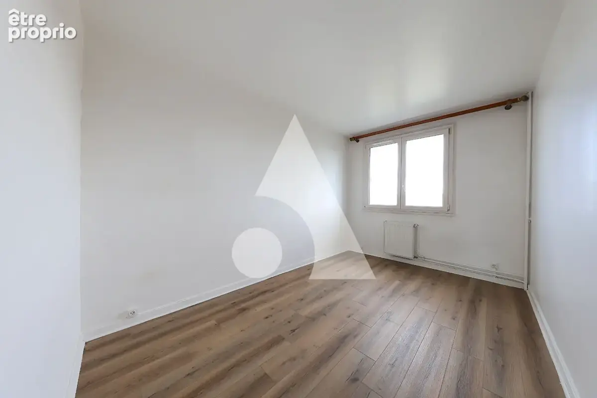 Appartement 4 pièces, parking, cave, balcon. - photo 8