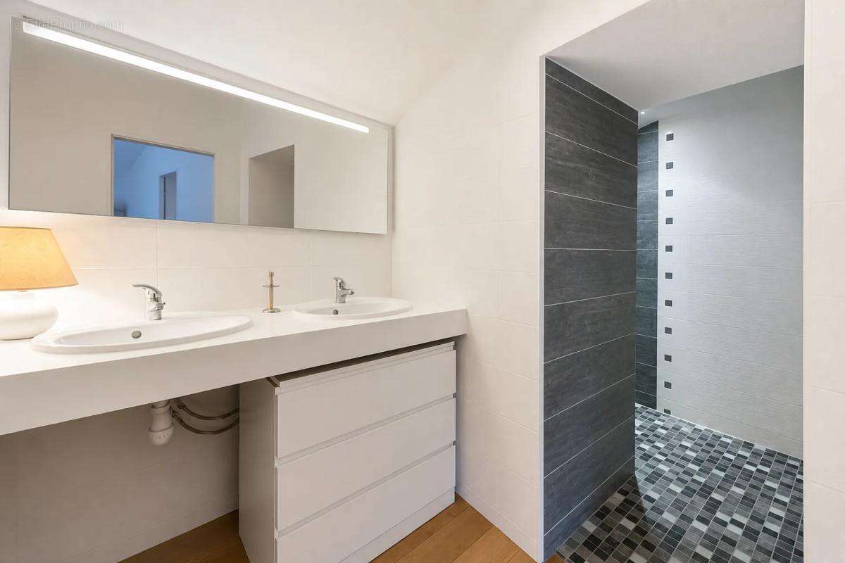 Magnifique maison rénovée à Coulonges-sur-l'Autize - photo 20