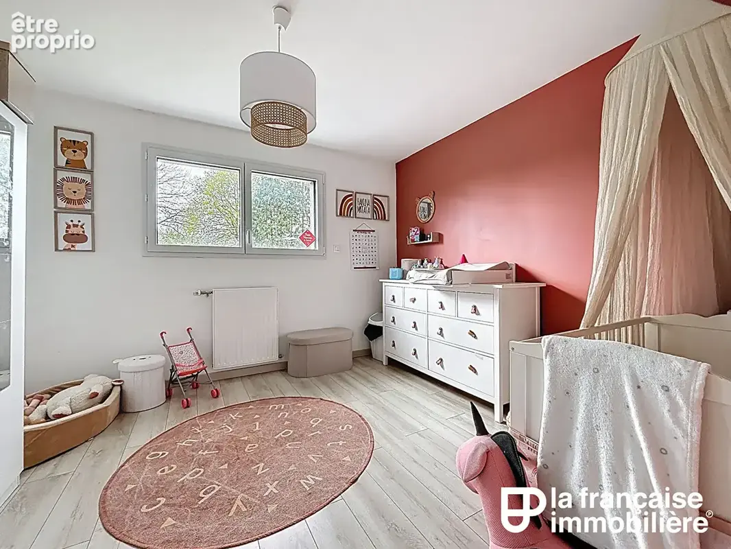 A VENDRE - SAINT-THURIAL - maison récente 112.70 m² - 918 m² de terrain - photo 10