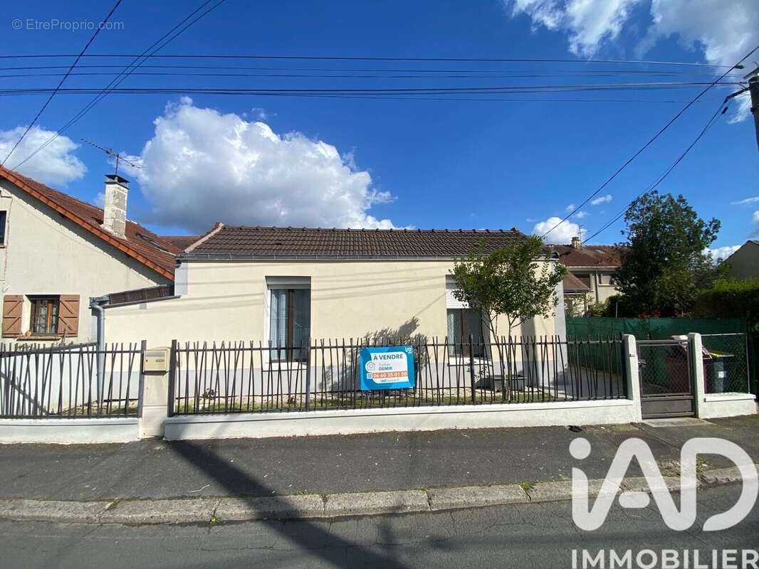 Photo 2 - Maison à LAGNY-SUR-MARNE