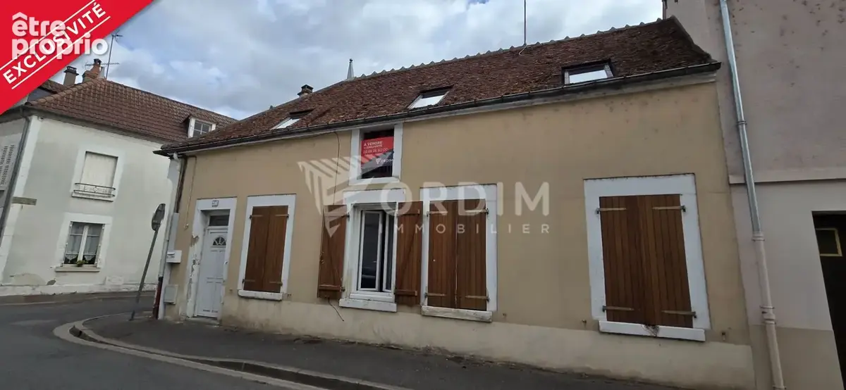 Photo Maison à Cosne-Cours-Sur-Loire au prix de 59 000€