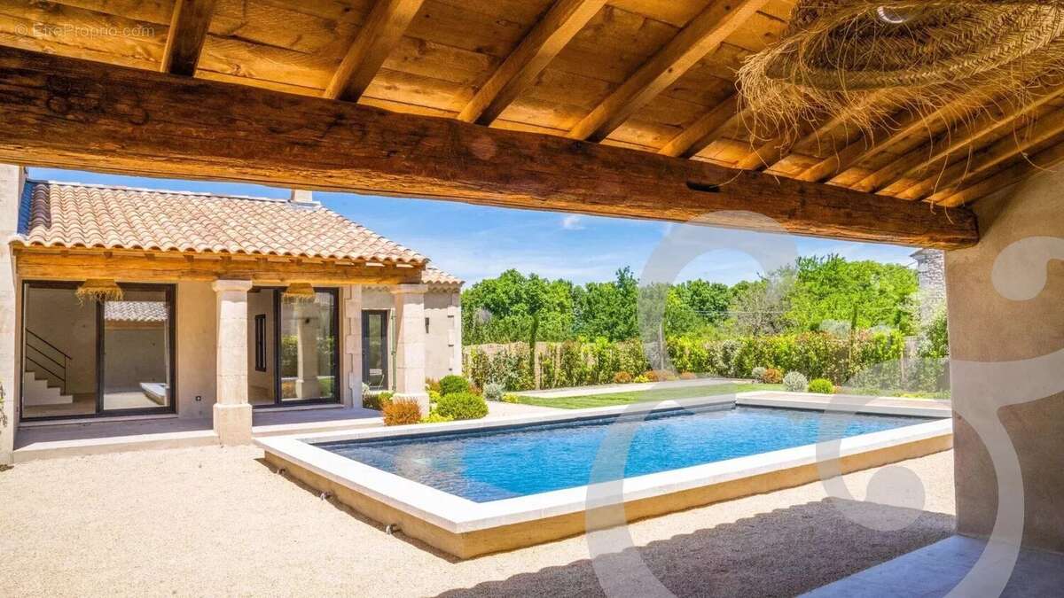 Maison à SAINT-REMY-DE-PROVENCE