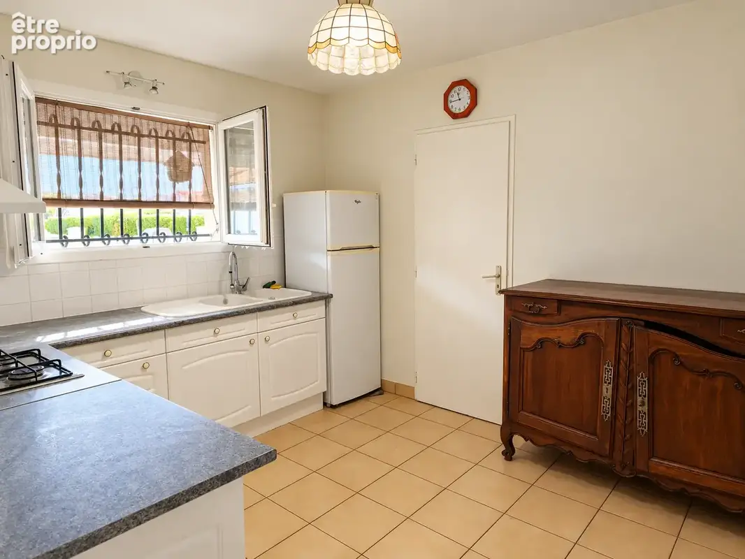 Le haillan - maison de plain pied sur grande parcelle - 3 chambres - photo 4