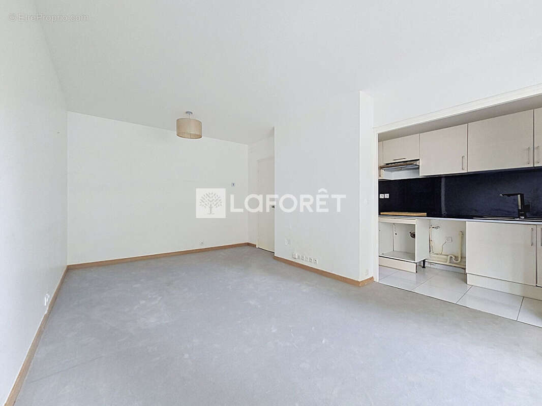 Appartement à BOURG-LA-REINE