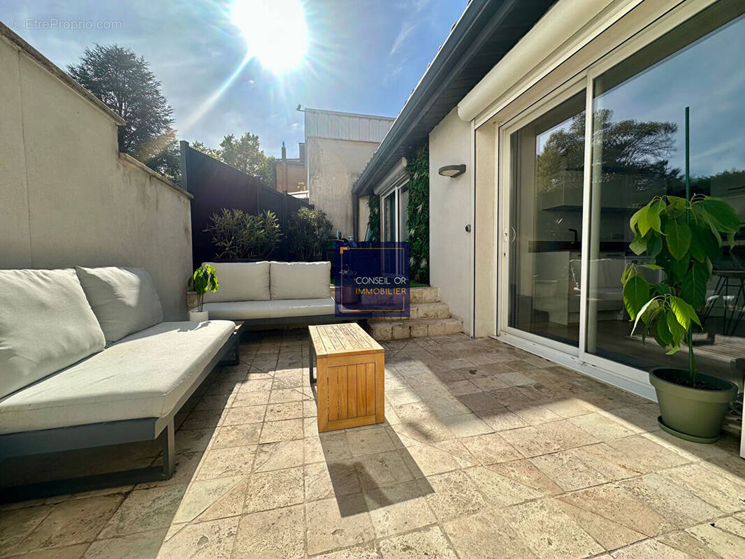 Appartement à VOURLES