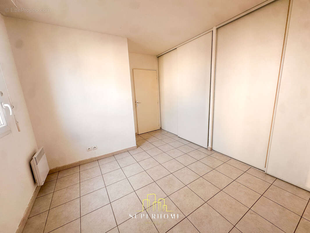 Appartement à MARSEILLE-9E