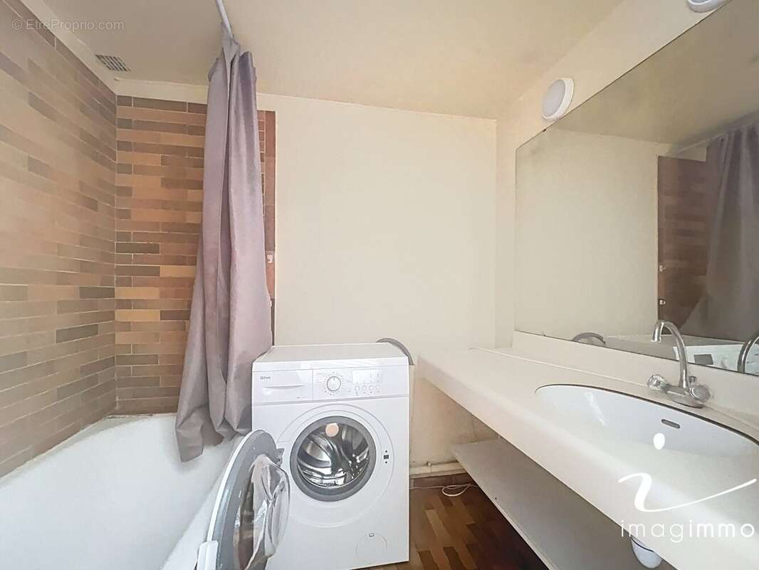 Appartement à CANDILLARGUES