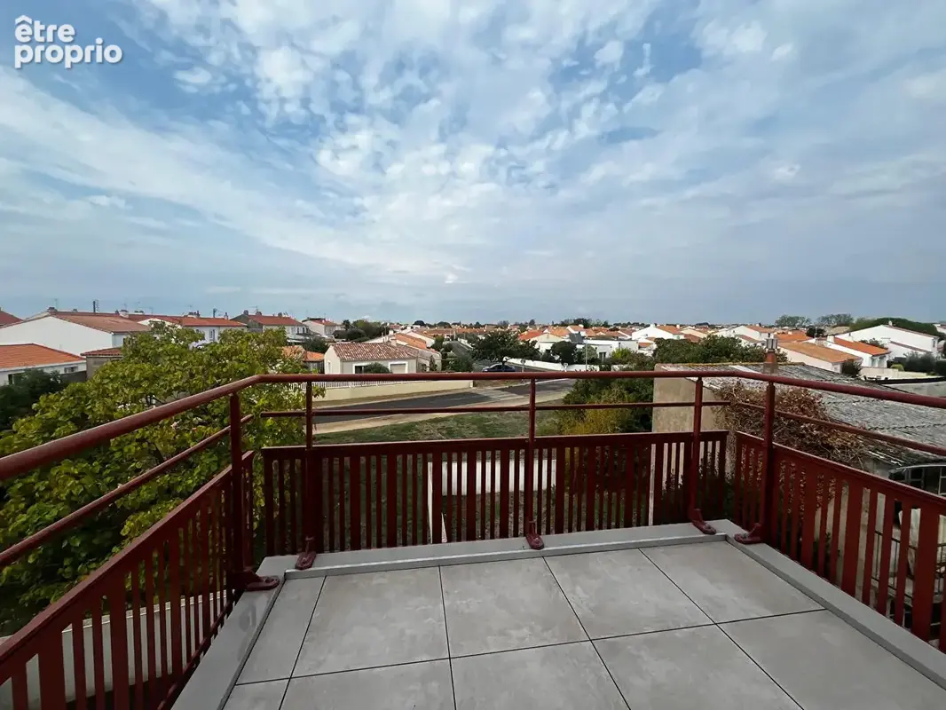 Appartement Les Sables D Olonne T2 lumineux avec terrasse ? Dernier étage - photo 2