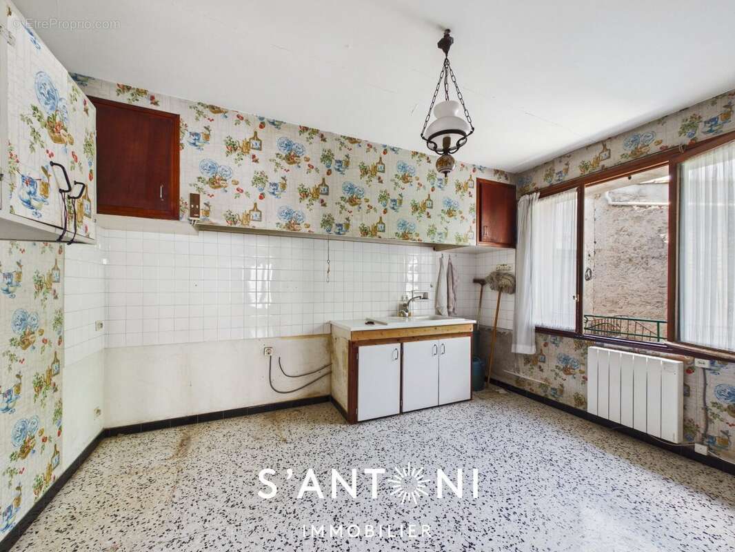 Maison à ABEILHAN