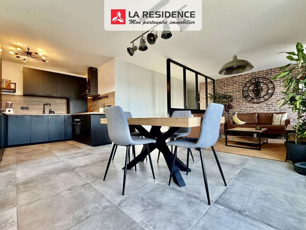 Appartement à ECQUEVILLY