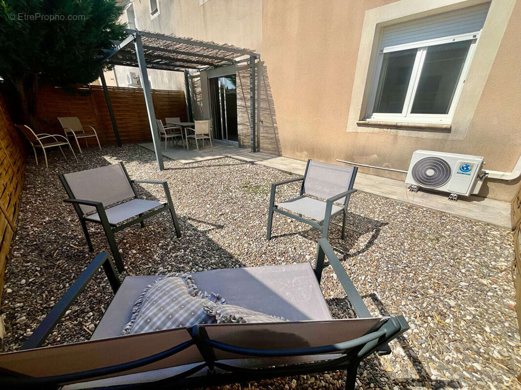 Appartement à L'ISLE-SUR-LA-SORGUE