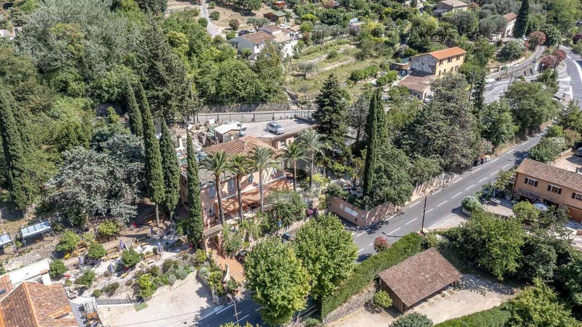Maison à TOURRETTES-SUR-LOUP