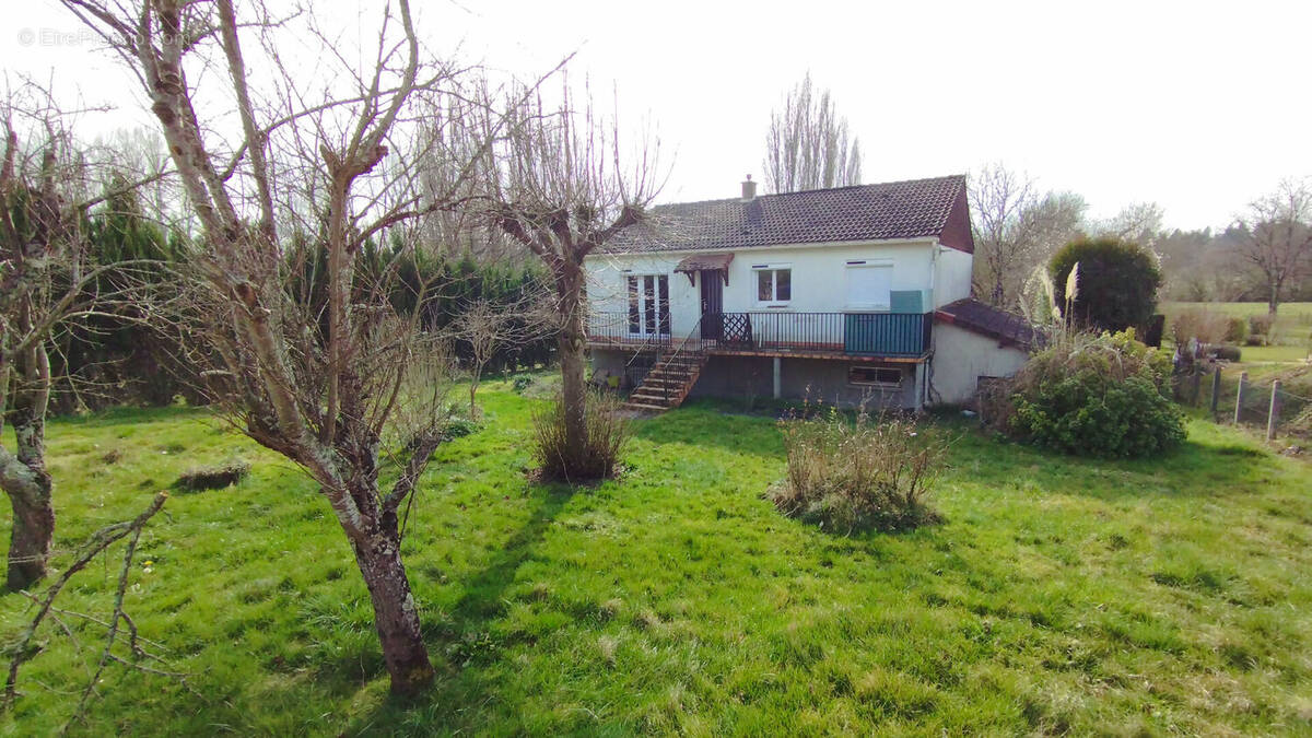 Maison à BOSSAY-SUR-CLAISE