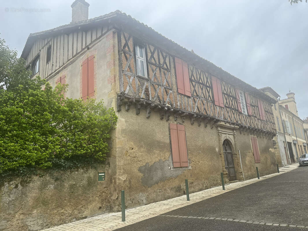 Maison à MASSEUBE