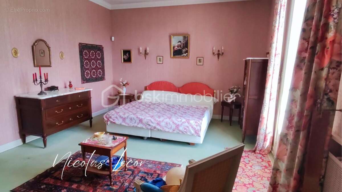 Maison à SAINT-DOULCHARD