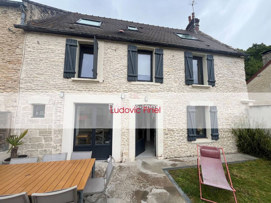 Maison à BIEVILLE-BEUVILLE