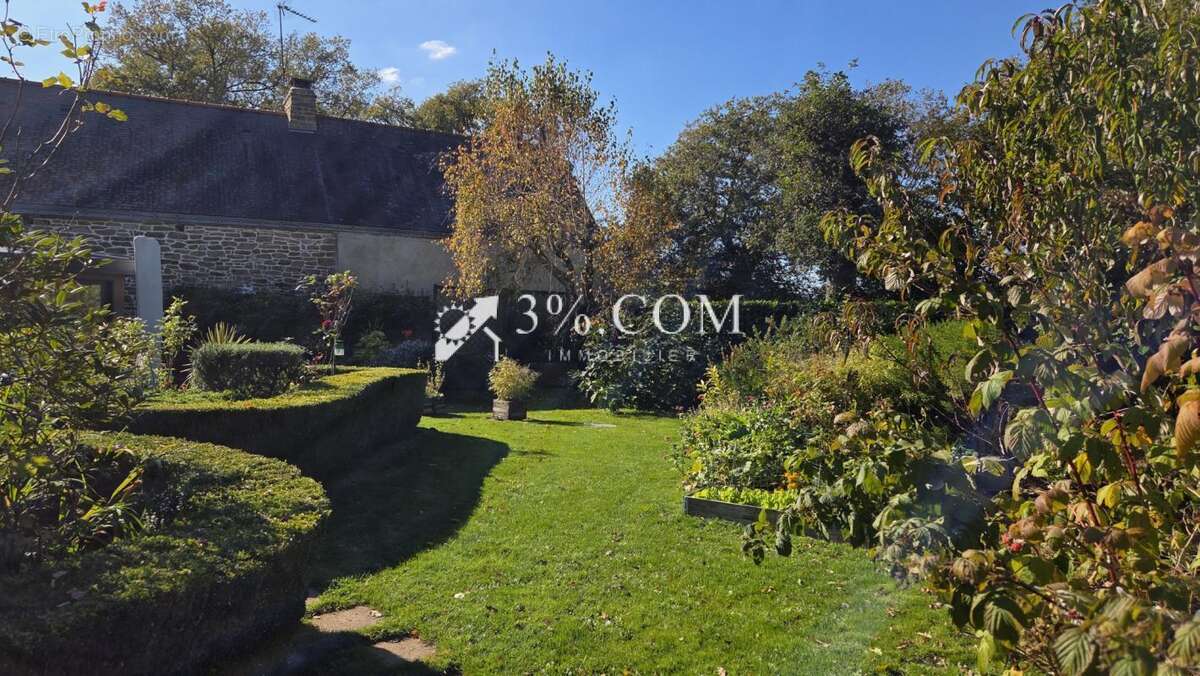 Maison à SAINT-GUYOMARD