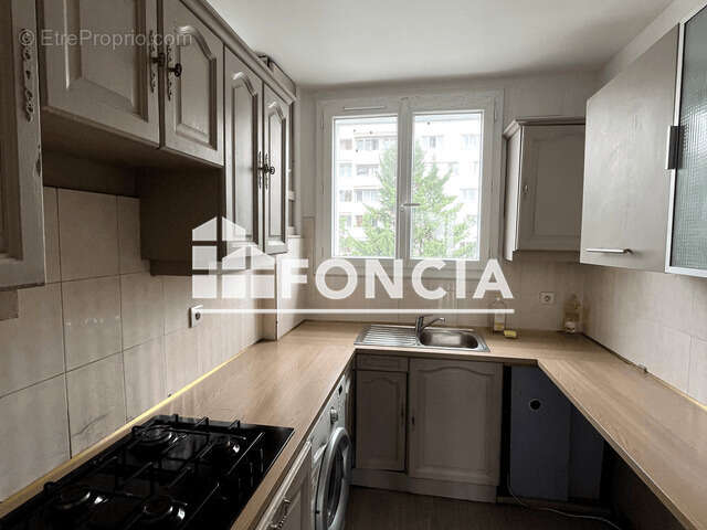 Appartement à RUEIL-MALMAISON