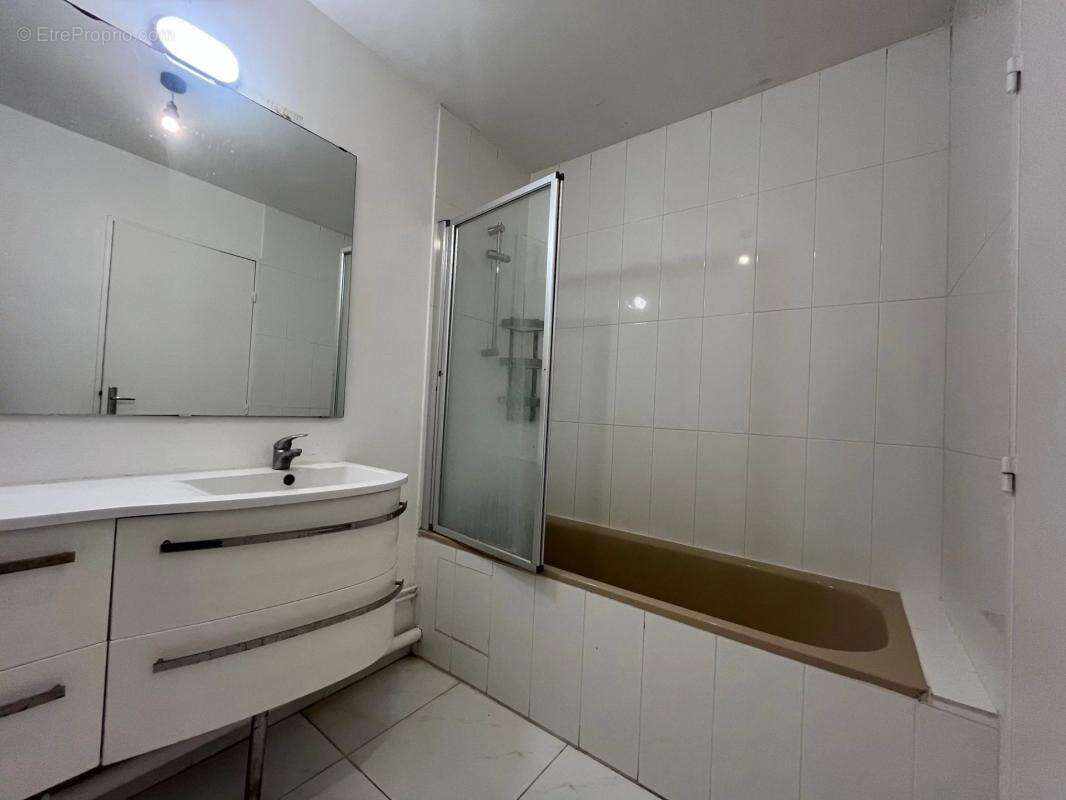 Appartement à MONTIGNY-LE-BRETONNEUX