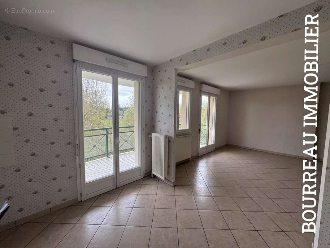 Appartement à JOIGNY