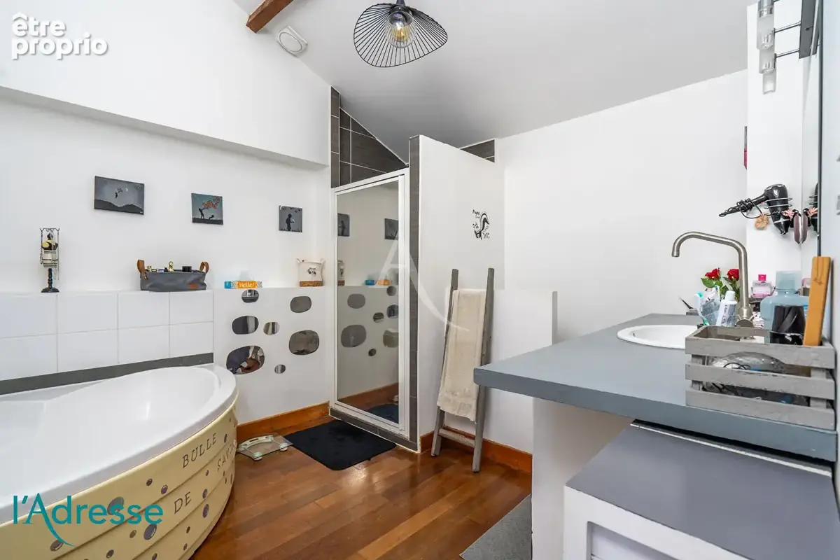 CANEJAN - Maison esprit Loft de 139 m² avec jardin et piscine - photo 7