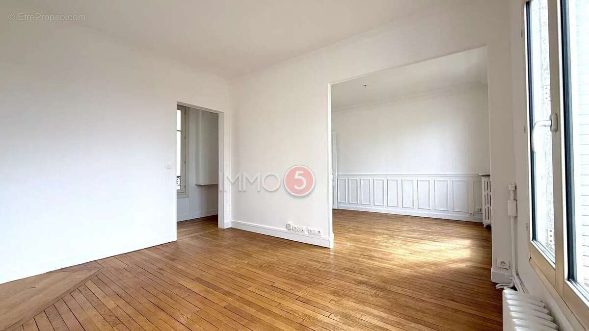 Appartement à LE RAINCY