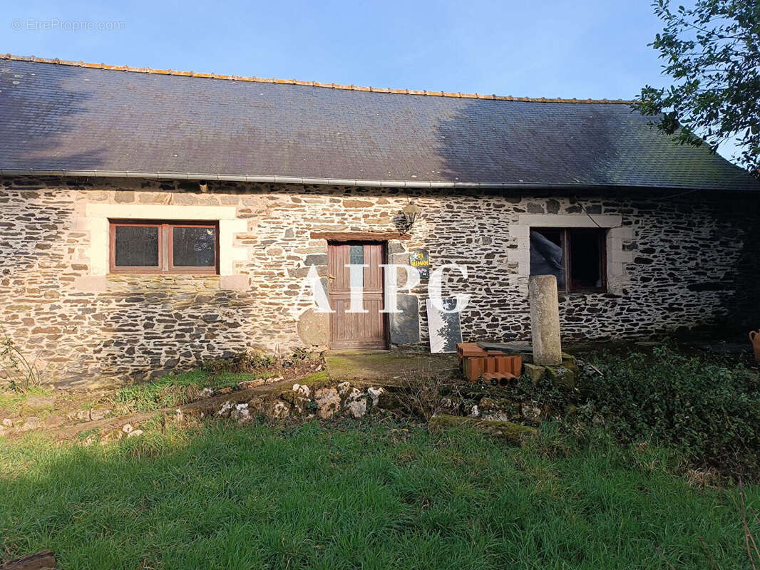 Maison à SAINT-IGEAUX