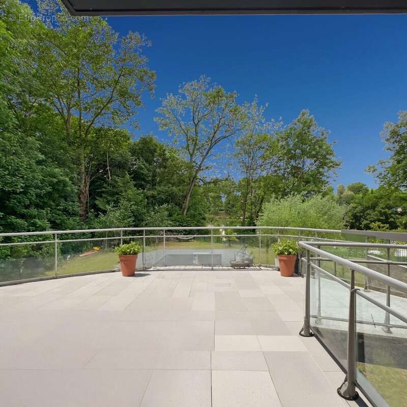 Maison à SUCY-EN-BRIE