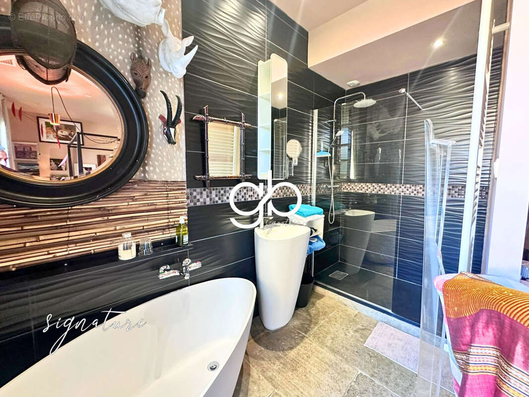 Maison à AIGUES-MORTES